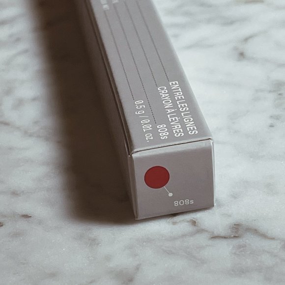 r.e.m beauty | At The Borderline Lip Liner Pencil | 808's | NEW MAKEUP - Picture 2 of 4